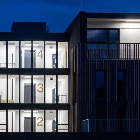 Apartment Rotterovka 13